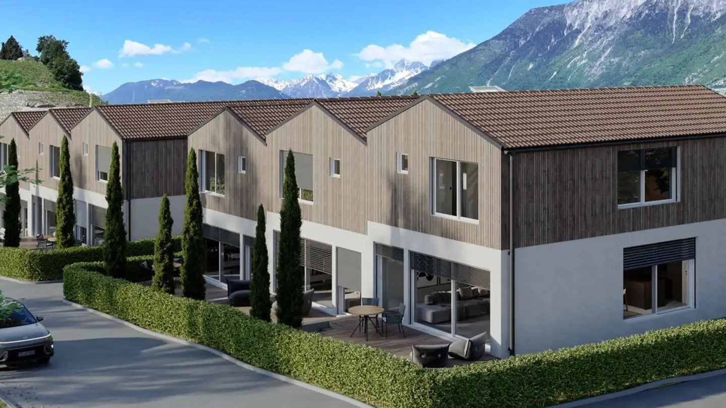 Row house for sale - 1907 Saxon