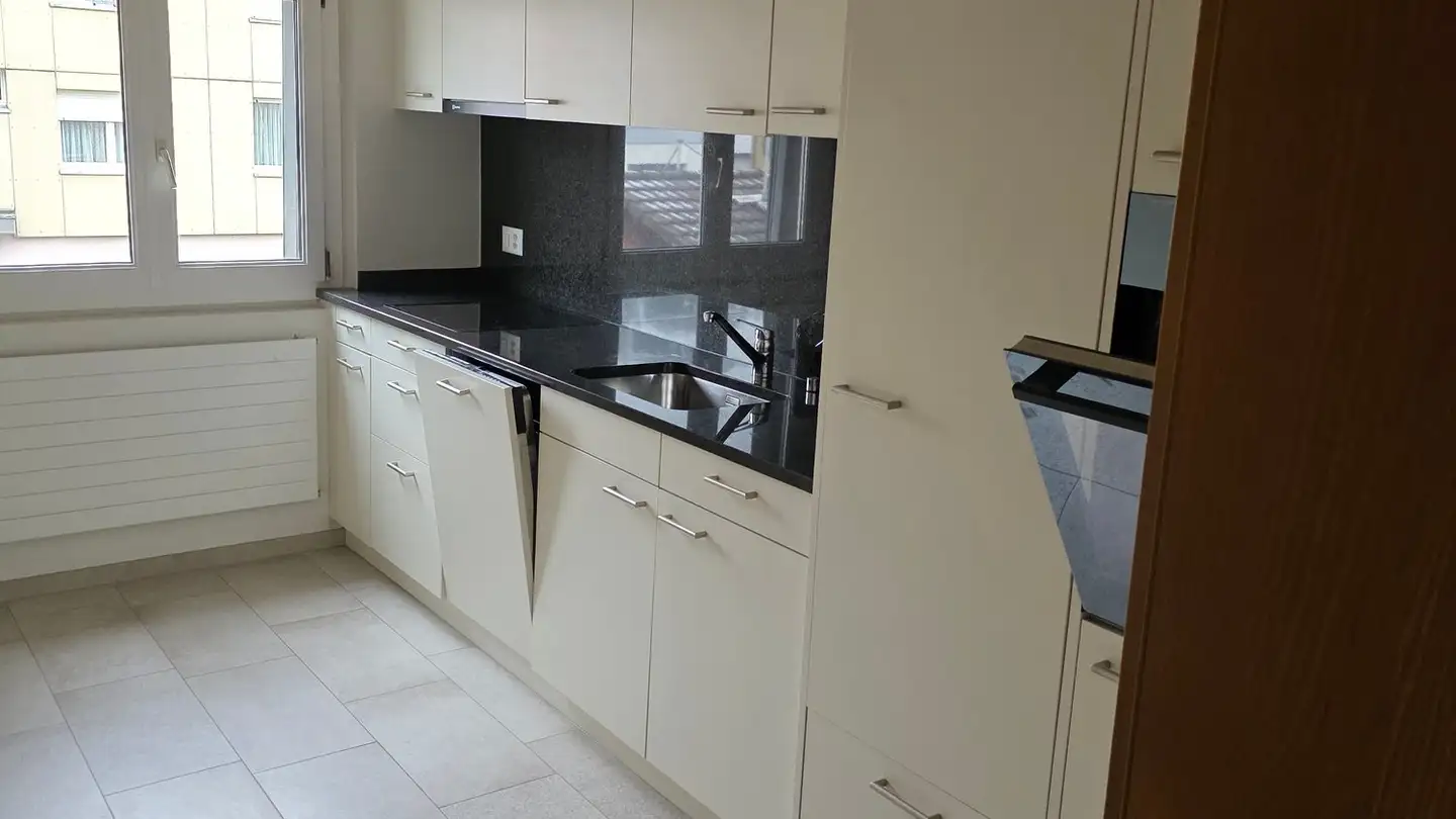 Dachgeschosswohnung mieten - Alte Landstrasse 5, 8868 Oberurnen - Foto 3