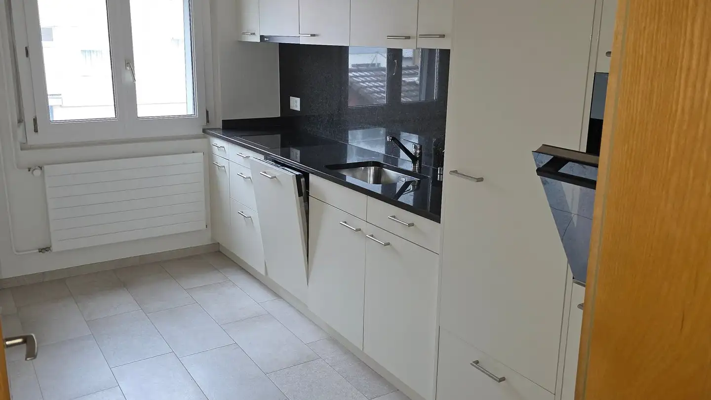 Dachgeschosswohnung mieten - Alte Landstrasse 5, 8868 Oberurnen - Foto 2