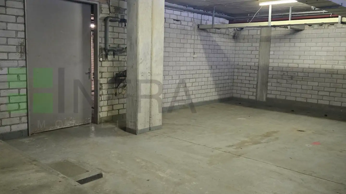 Magasin à louer - Route De La Communance, 2800 Delémont - Photo 4