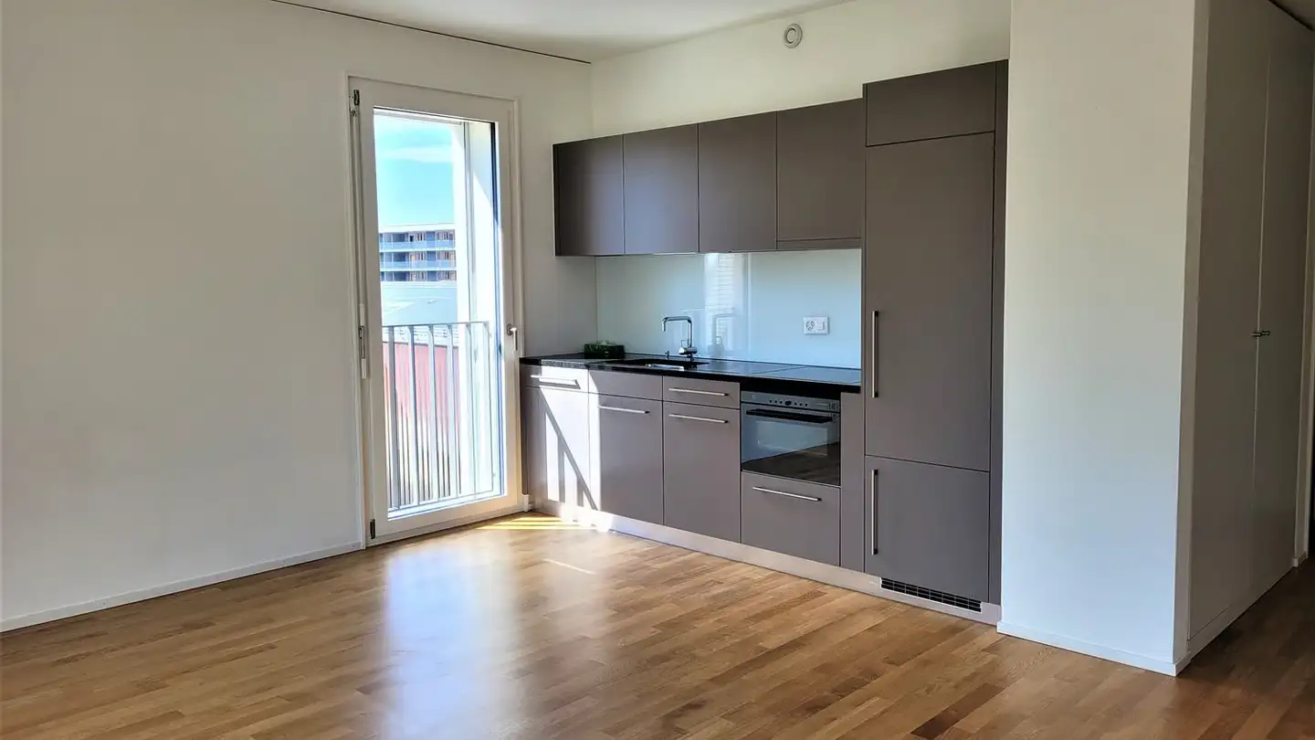 Apartment for rent - Badenerstrasse 80c, 8952 Schlieren - Photo 2