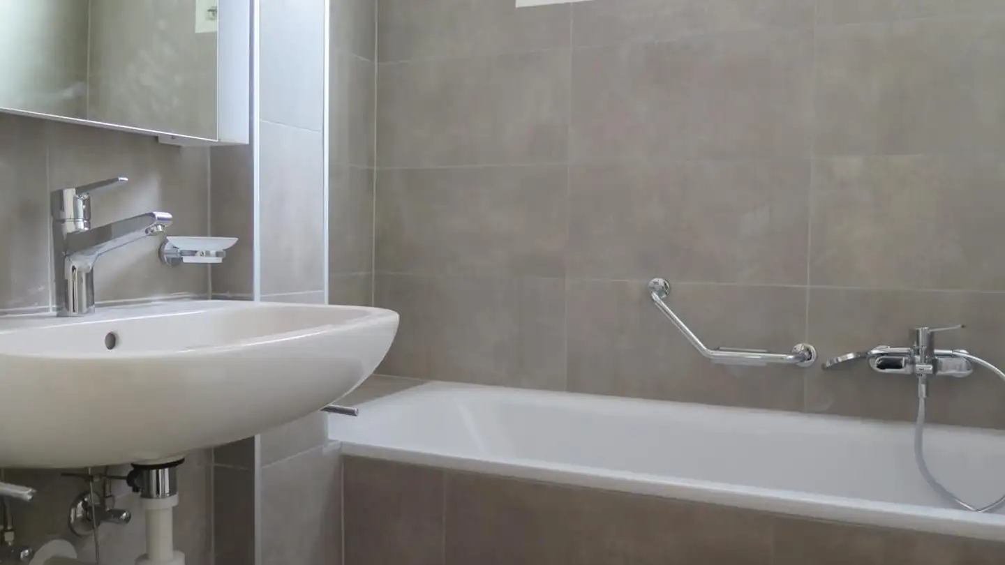 Appartement à louer - 2000 Neuchâtel - Photo 4