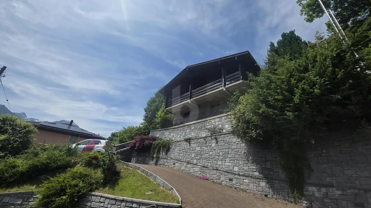 Chalet for sale - 6763 Osco