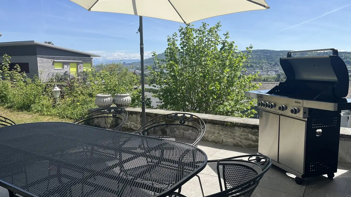 Appartement meublé à louer - 8103 Unterengstringen