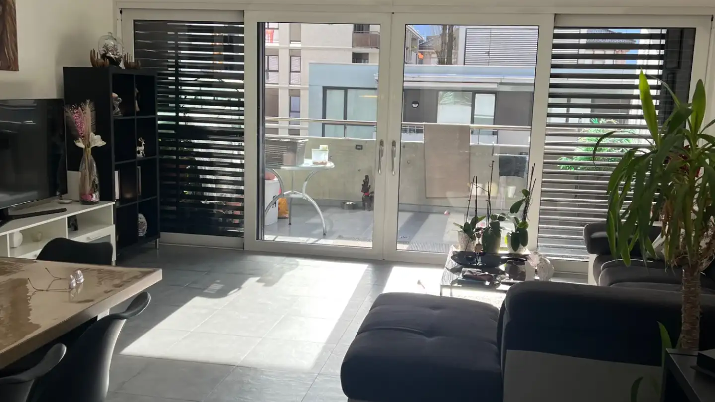 Apartment for rent - 6600 Muralto