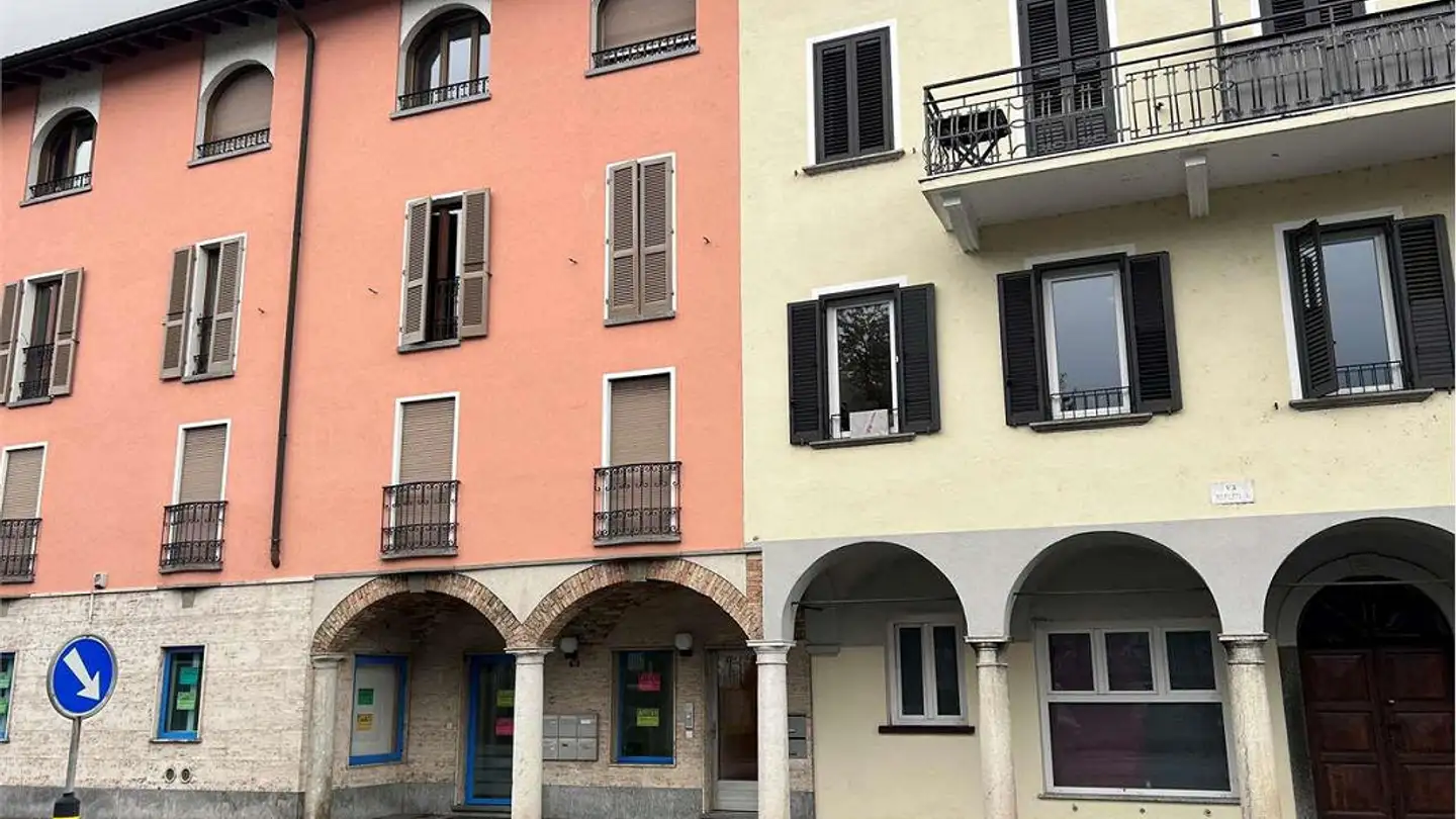 Spazio ufficio in affitto - 6825 Capolago