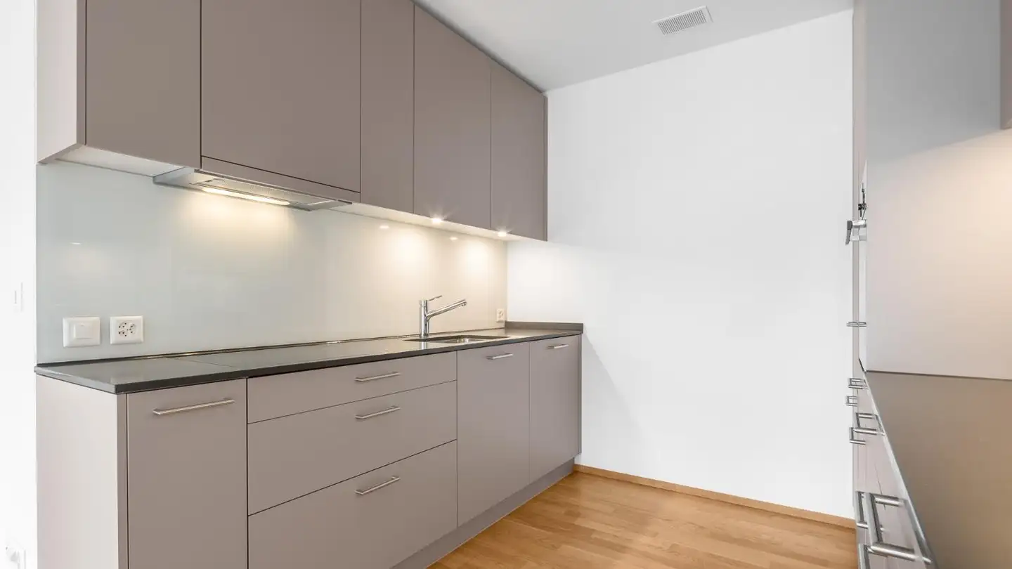 Apartment for rent - Gussstrasse 6, 8180 Bülach - Photo 3