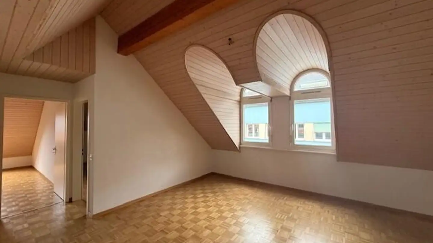 Attique à louer - Rue de la Poste 3, 1350 Orbe - Photo 3