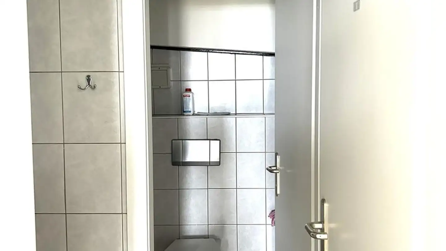 Commercial à louer - 2017 Boudry - Photo 2