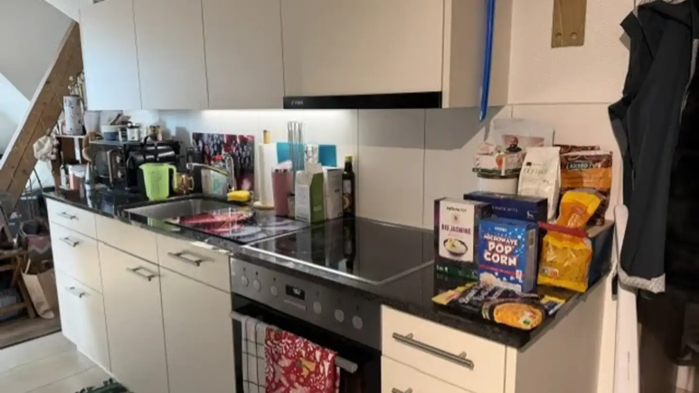 Dachgeschosswohnung mieten - Niesenstrasse 7, 3700 Spiez - Foto 3
