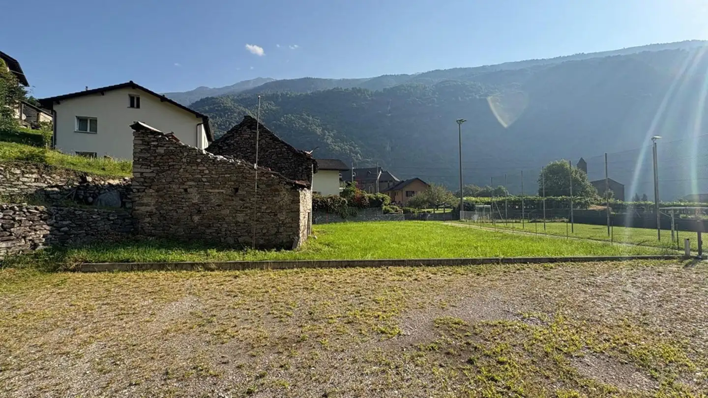 Terrain constructible à vendre - Vicolo Sotto Castello, 6745 Giornico - Photo 2