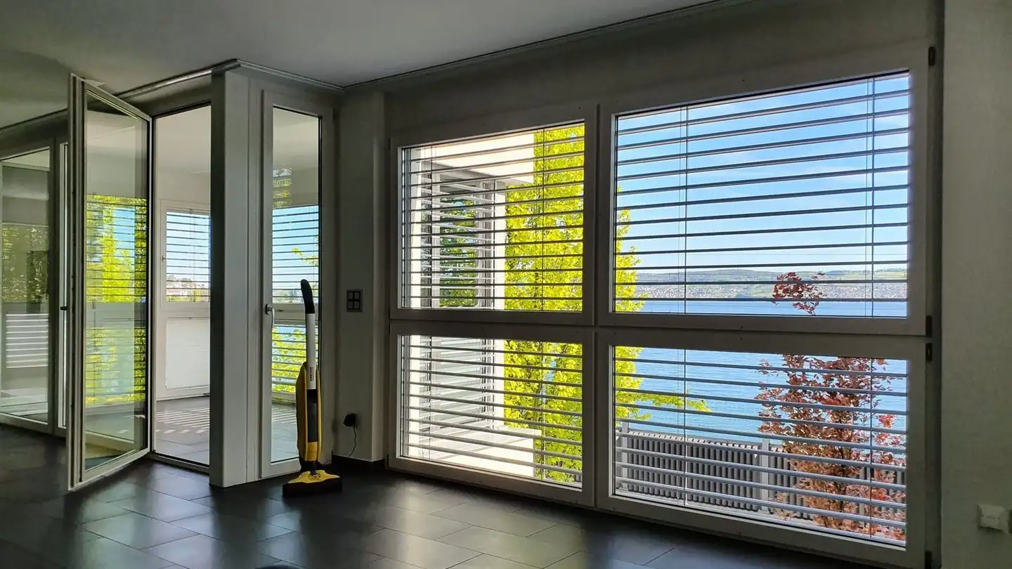 Appartement à louer - Seestrasse 24c, 8806 Bäch SZ