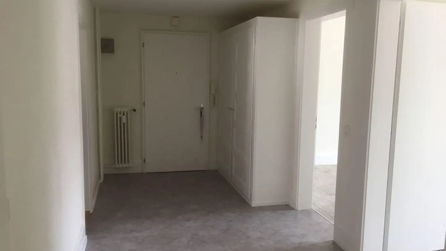 Appartamento in affitto - Rue De La Gare 32, 2720 Tramelan - Photo 2