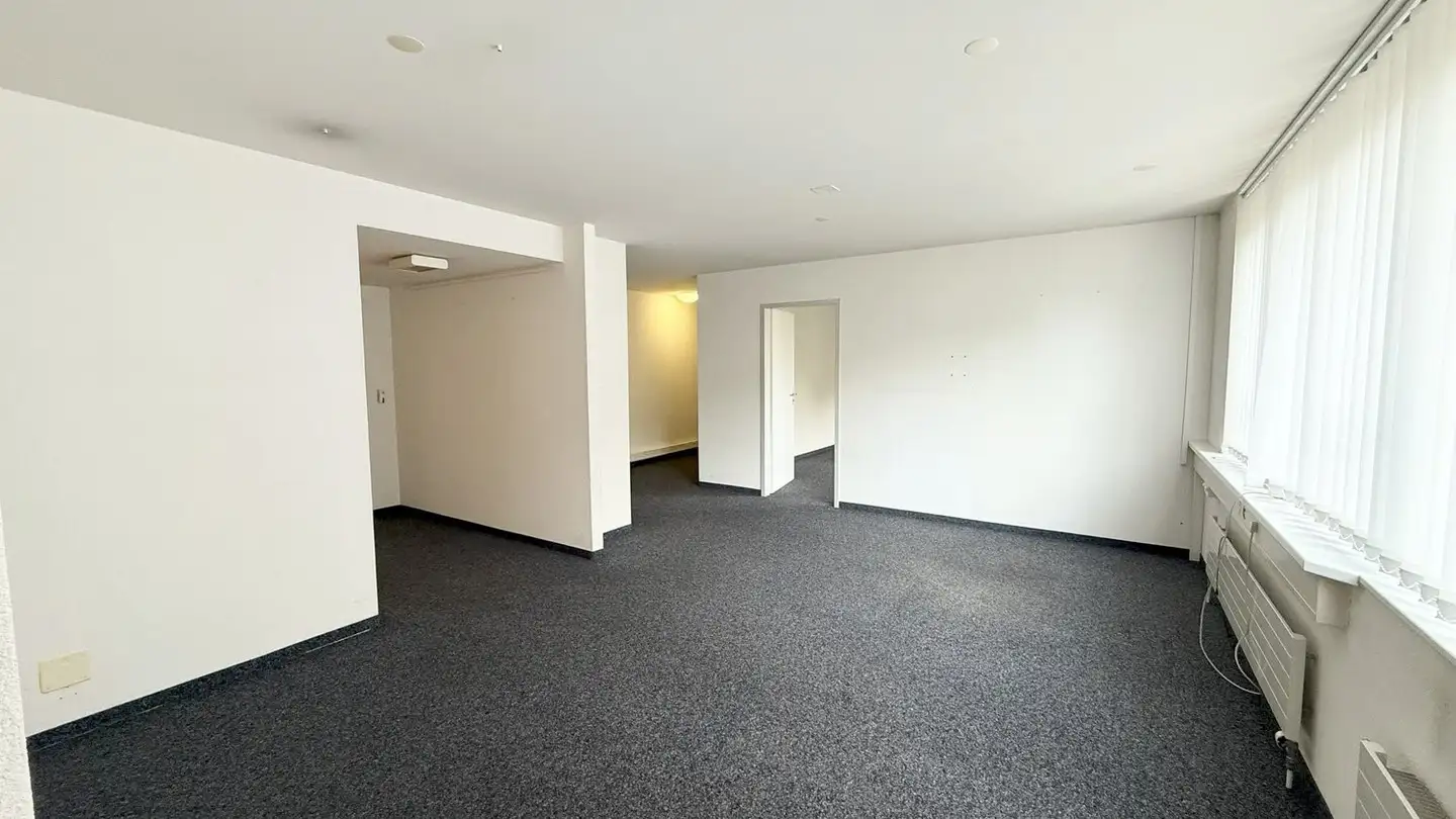 Commerciale in affitto - Wasserturmplatz, 4410 Liestal - Foto 4