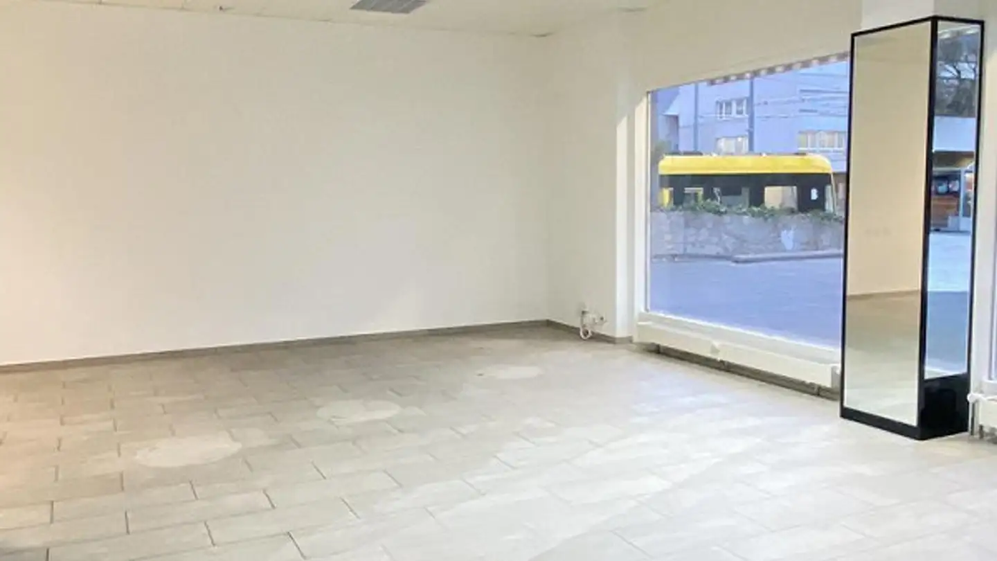 Geschäft mieten - Hauptstrasse 97, 4147 Aesch BL