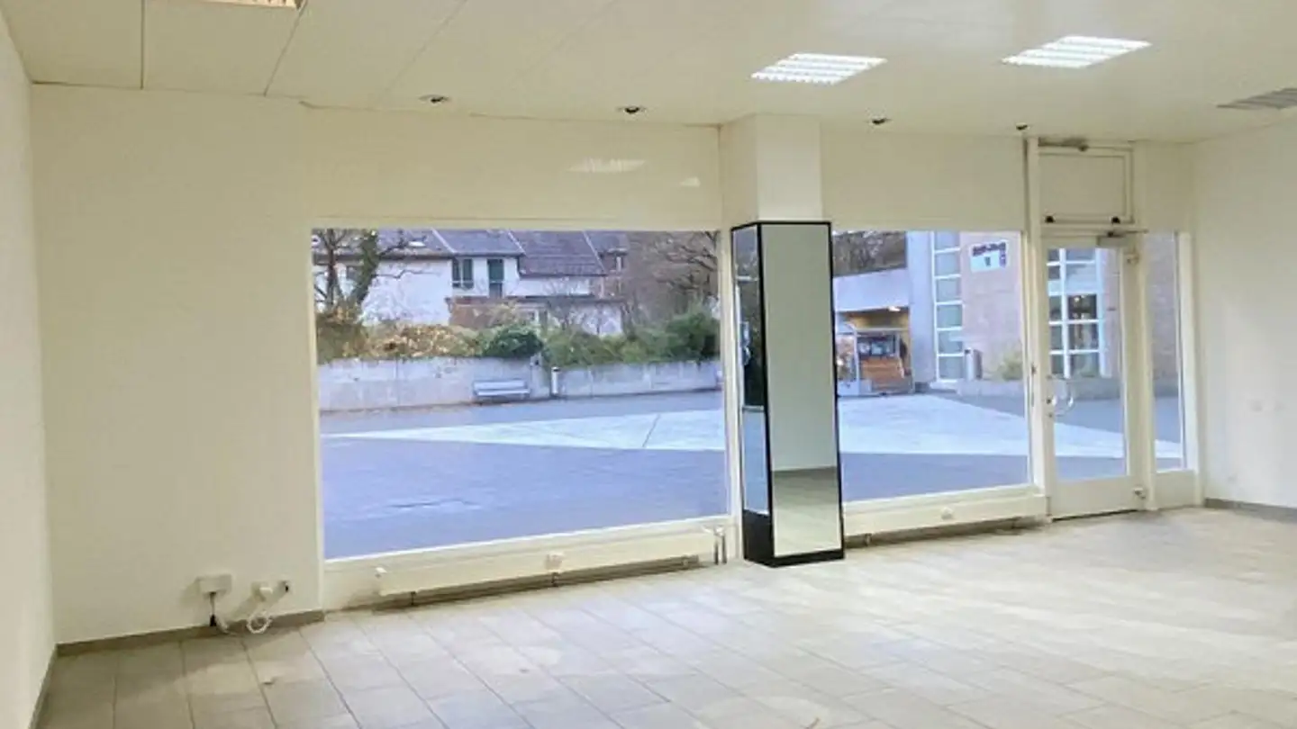 Geschäft mieten - Hauptstrasse 97, 4147 Aesch BL - Foto 2