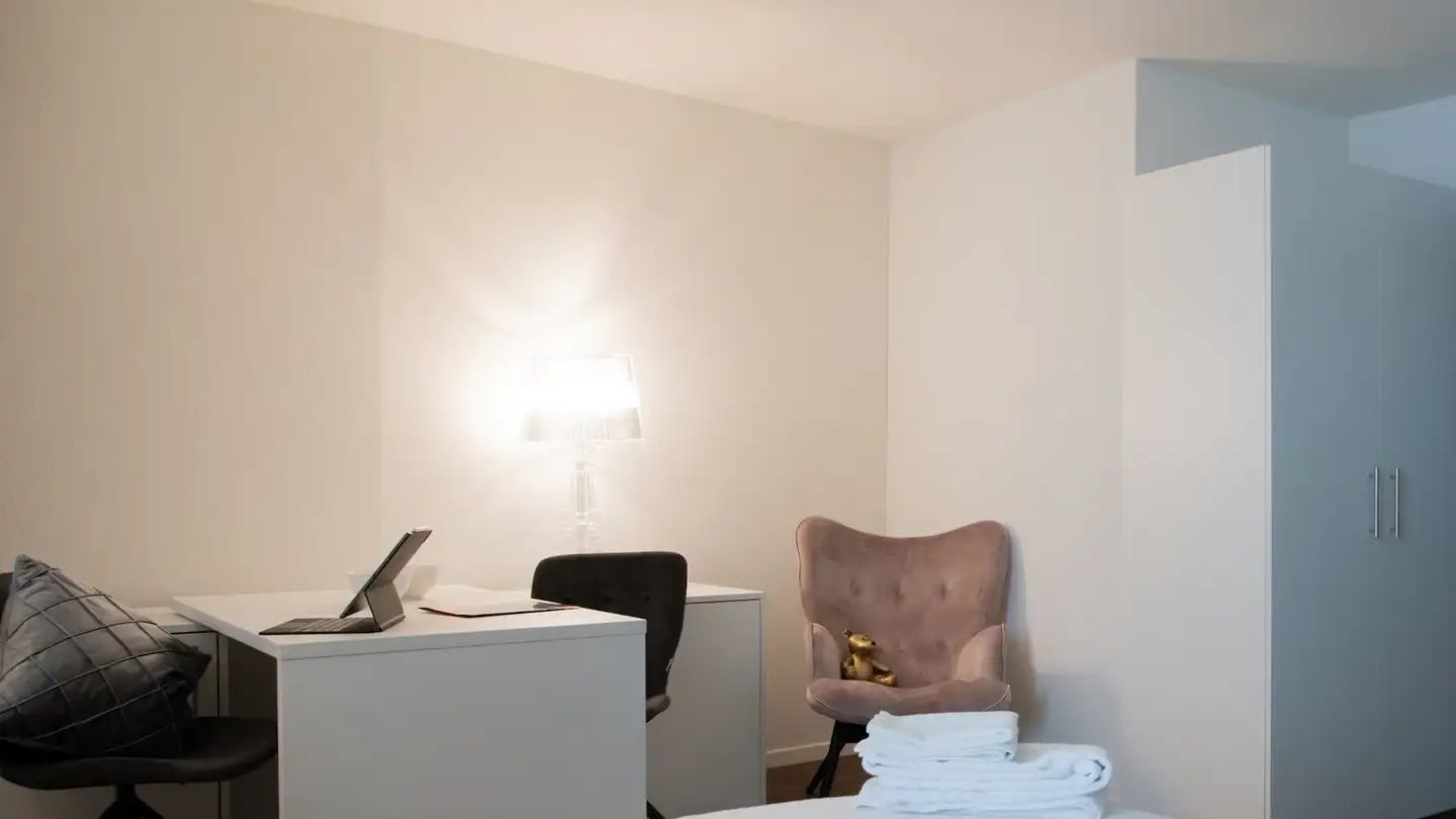 Furnished apartment for rent - Peterskirchplatz 1, 4051 Basel - Photo 2