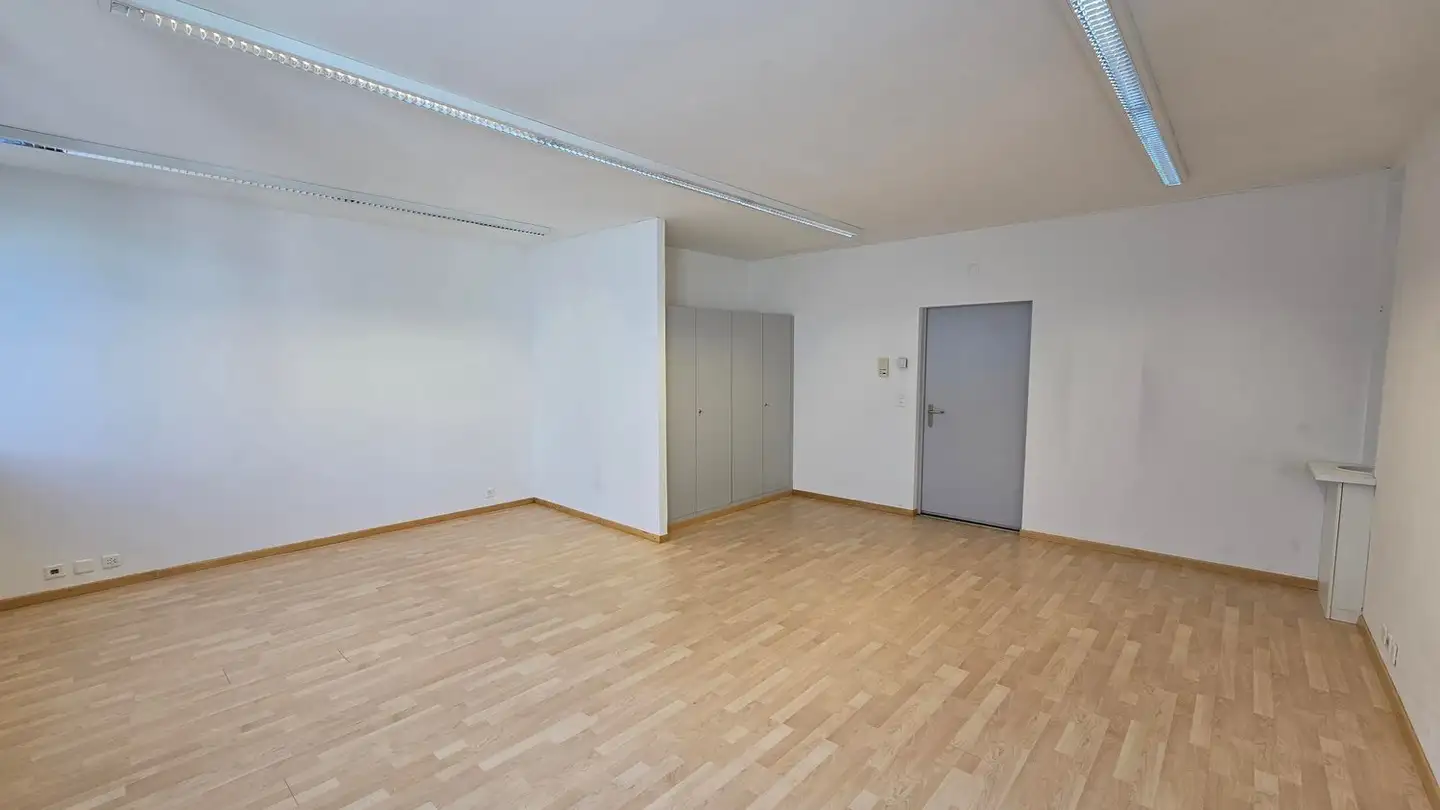 Commercial à louer - Bahnhofstrasse 42, 9470 Buchs SG - Photo 2