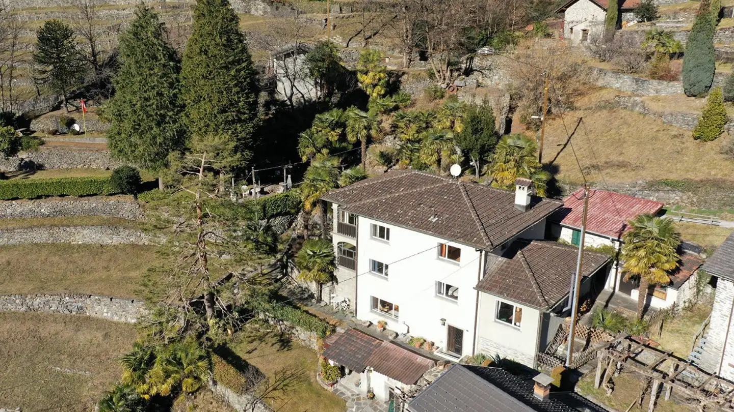 Casa singola in vendita - In Campasc 14, 6535 Roveredo GR - Photo 2