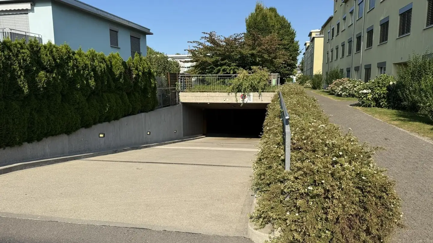 Parkplatz im Freien mieten - Hintermühlenstrasse 47, 8409 Winterthur