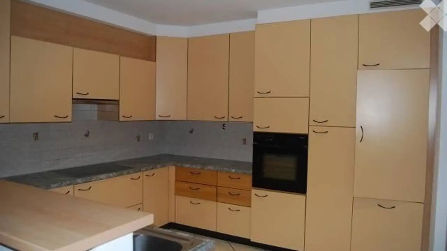 Stanza singola in affitto - Ai Brenn 10, 6525 Gnosca - Photo 2