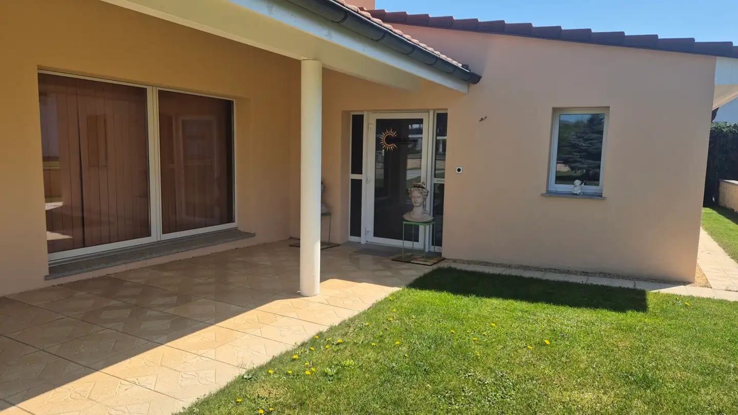 Commercial for rent - Rue Des Cordiers 78, 1635 La Tour-de-Trême