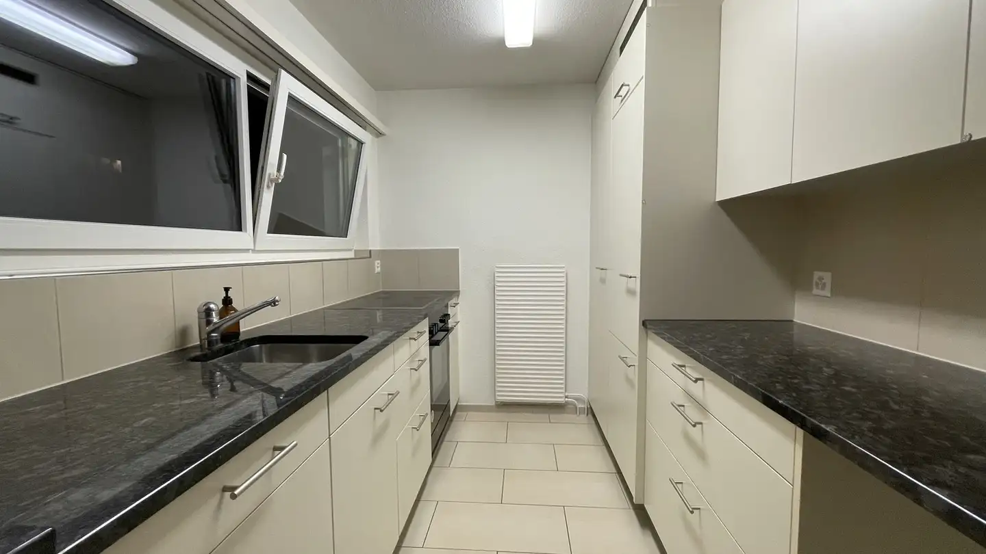 Appartement à louer - Albisstrasse 59, 8134 Adliswil