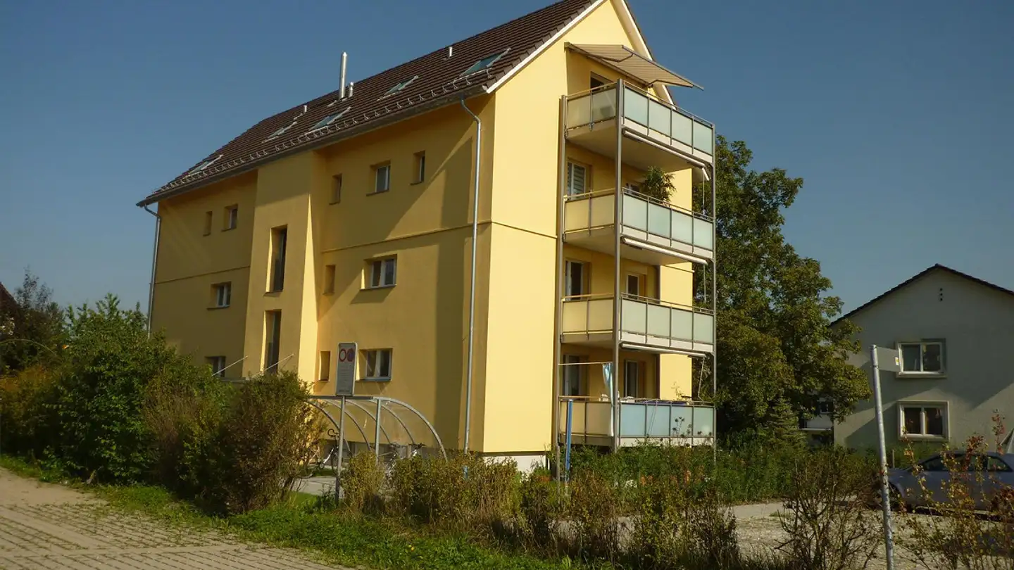 Appartement à louer - Alte Dübendorferstrasse 4, 8305 Dietlikon