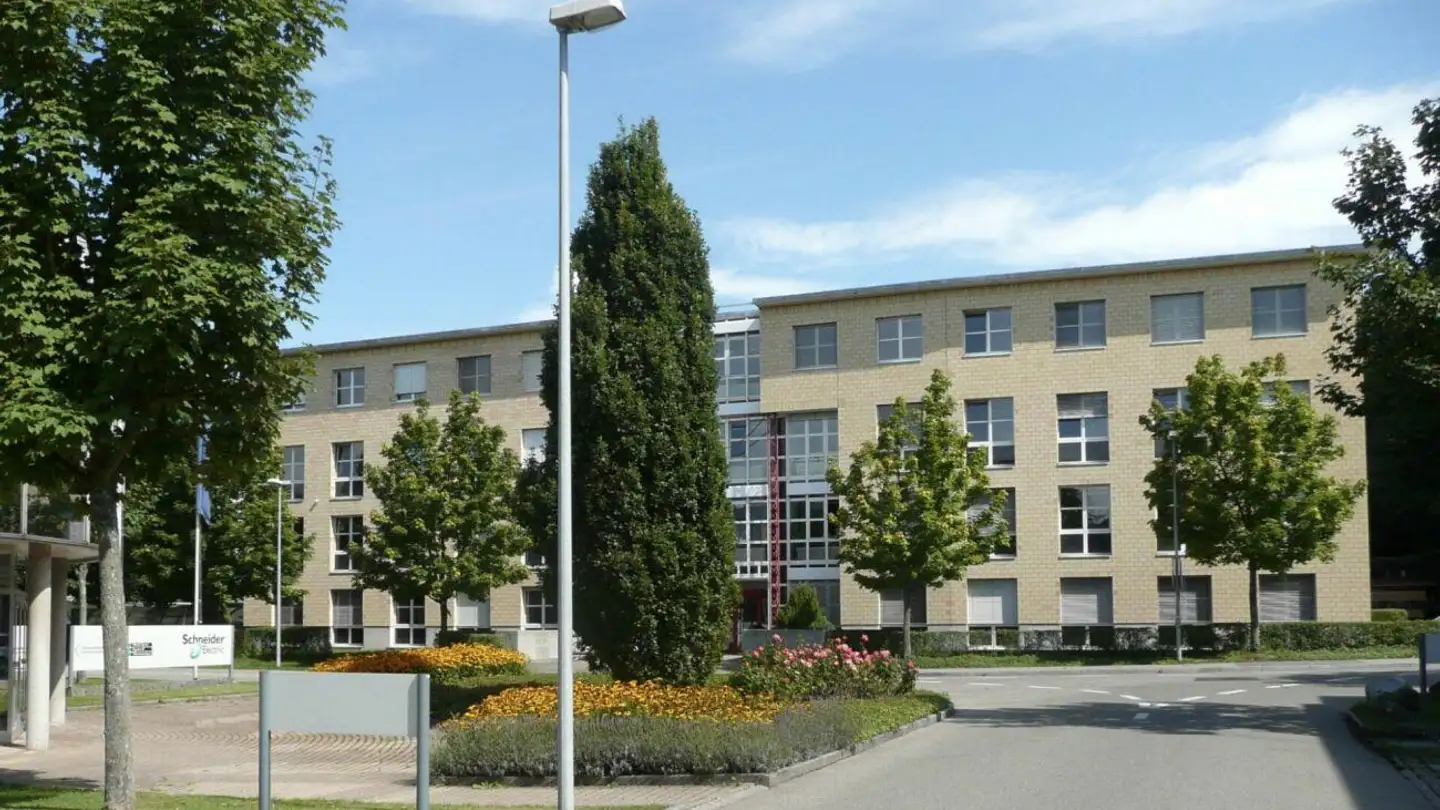 Spazio ufficio in affitto - Schermenwaldstrasse 10, 3063 Ittigen