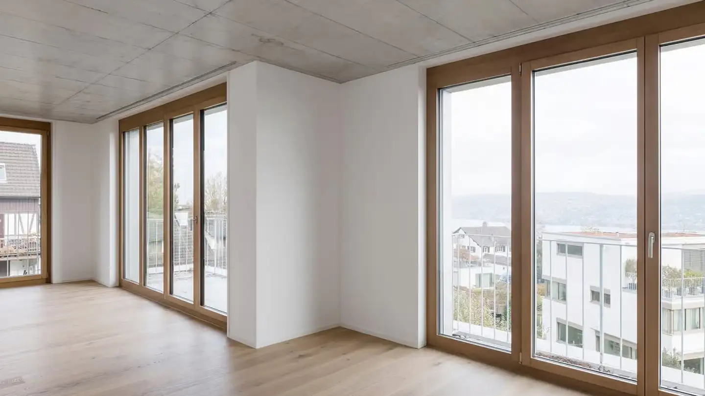 Attique à louer - Säumerstrasse, 8800 Thalwil - Photo 2