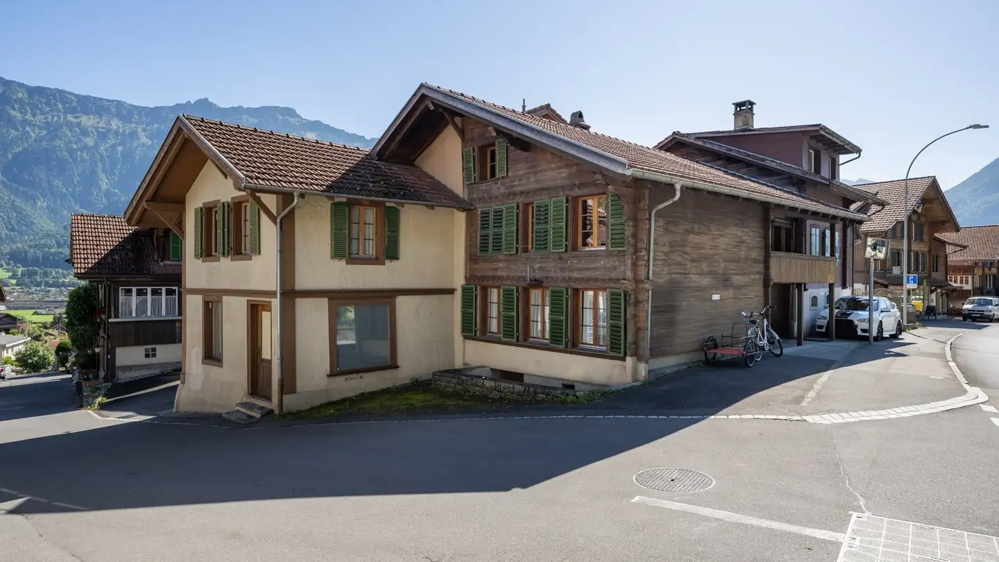 Residential building for sale - Hauptstrasse 24, 3805 Goldswil b. Interlaken
