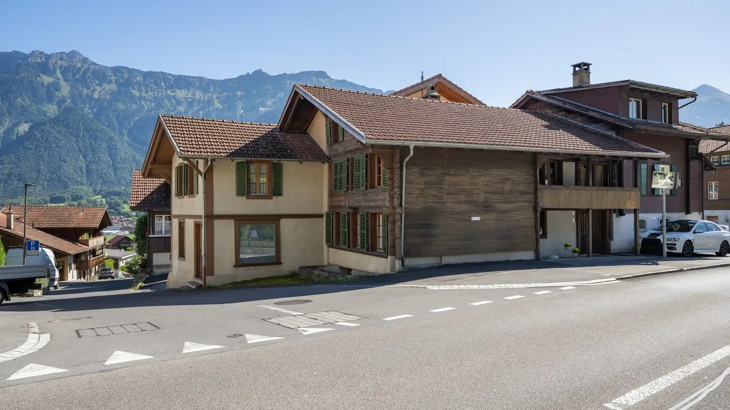 Edificio residenziale in vendita - Hauptstrasse 24, 3805 Goldswil b. Interlaken - Photo 2