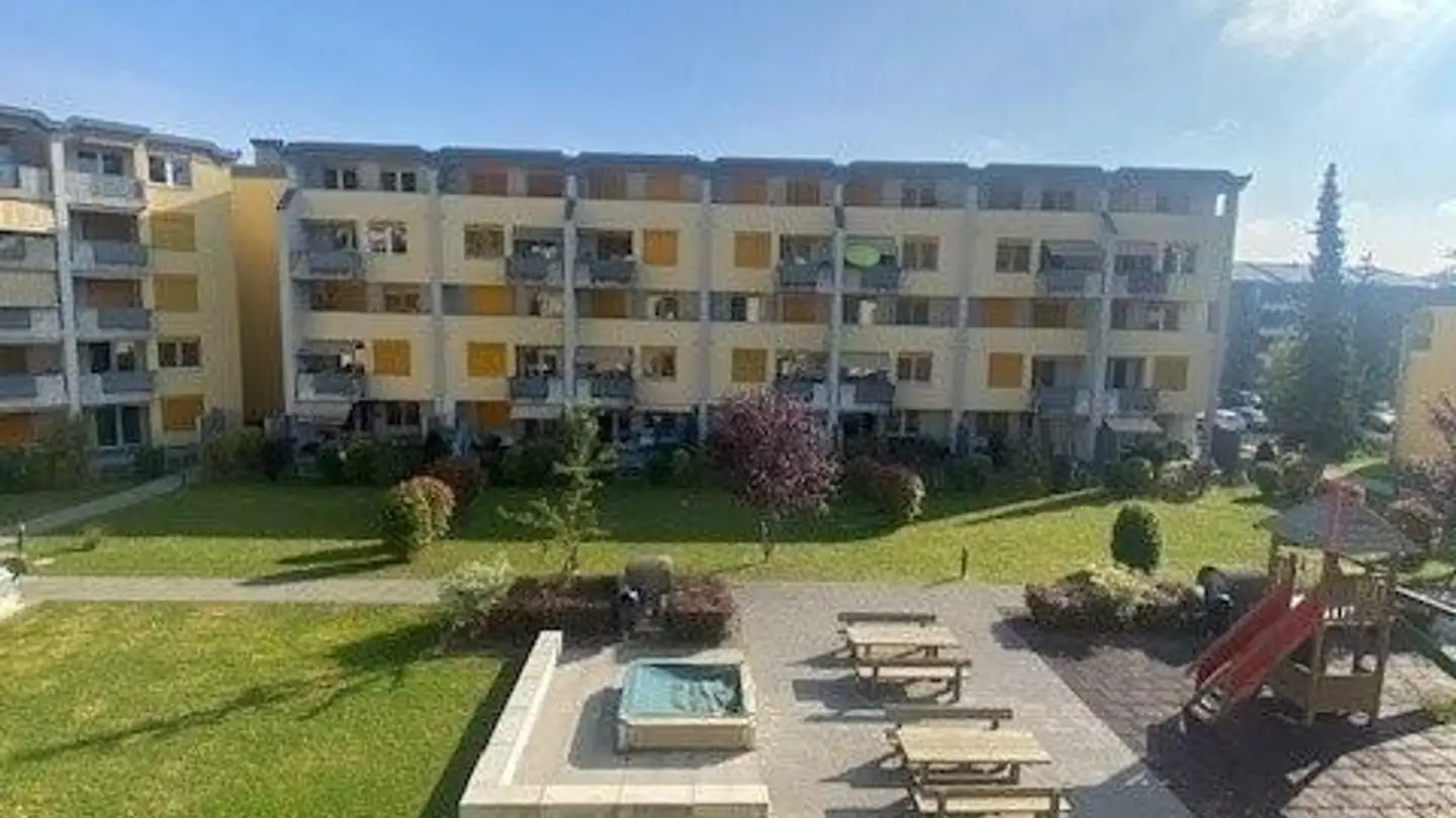Outdoor parking space for rent - Hardmattengut 1, 4802 Strengelbach