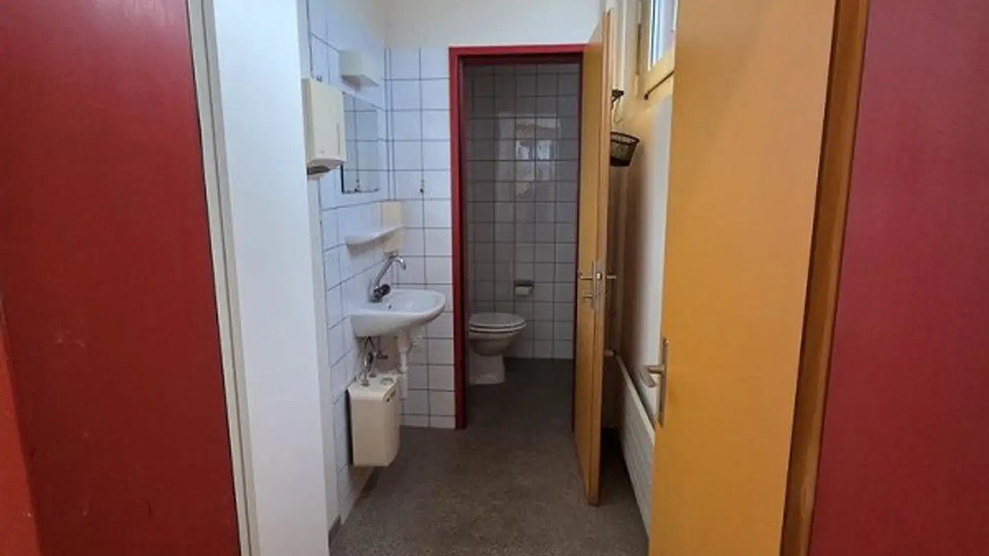 Gewerbe mieten - Tannholzstrasse 1, 3052 Zollikofen - Foto 4