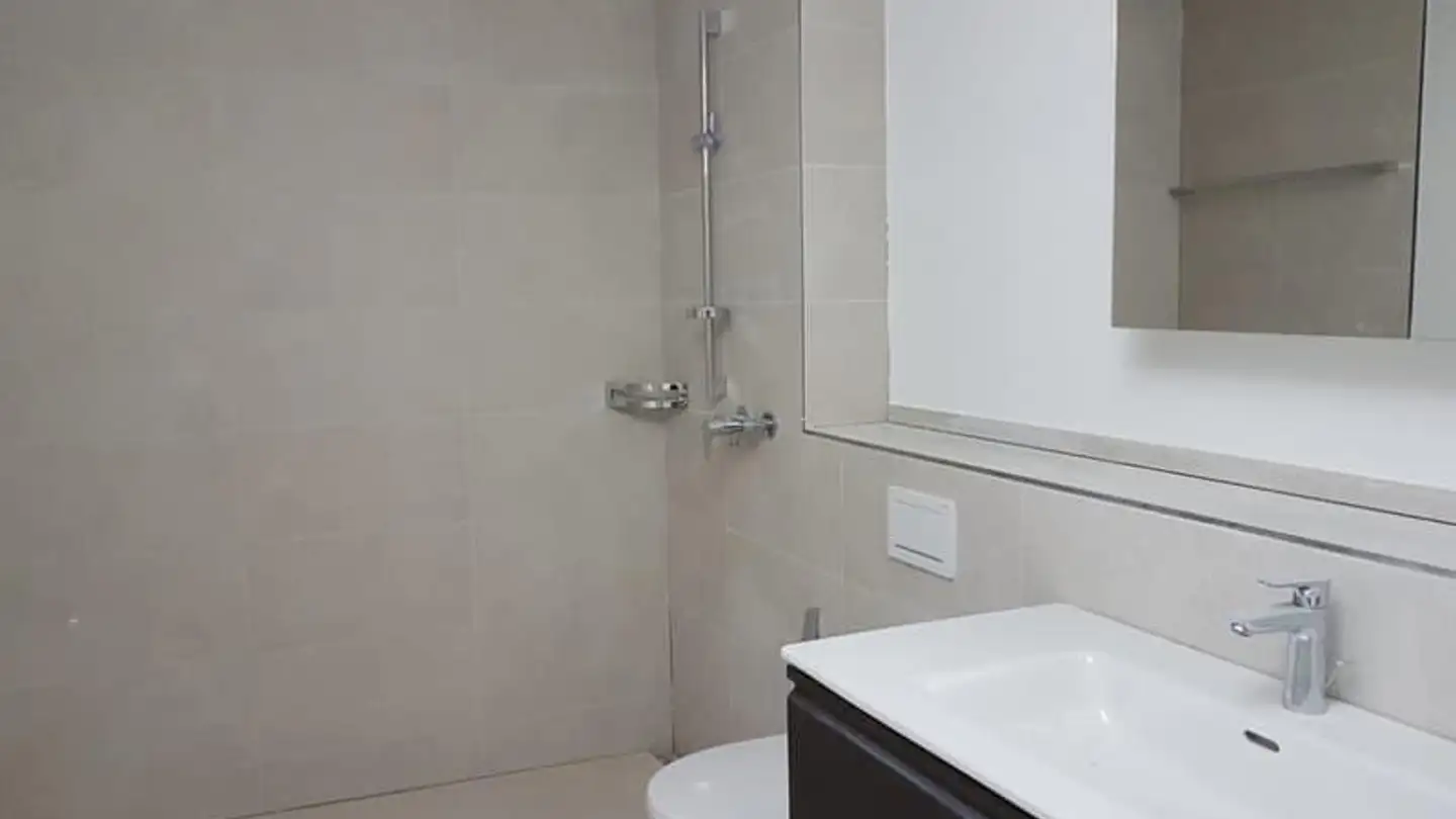 Apartment for rent - Weidstrasse 3, 8118 Pfaffhausen - Photo 4