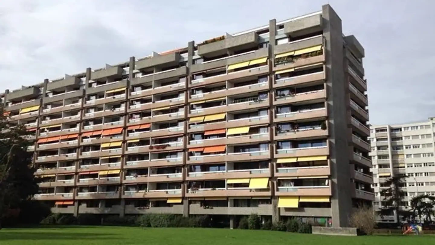 Place de parking extérieure à louer - Chemin du Champ-d'Anier 5, 1209 Genève