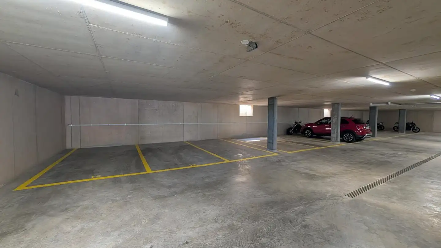 Underground parking space for rent - Wittenbergstrasse 11, 3205 Gümmenen - Photo 2