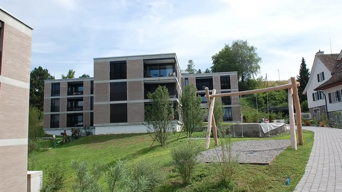Appartamento in affitto - Eichholzweg 25, 8706 Meilen