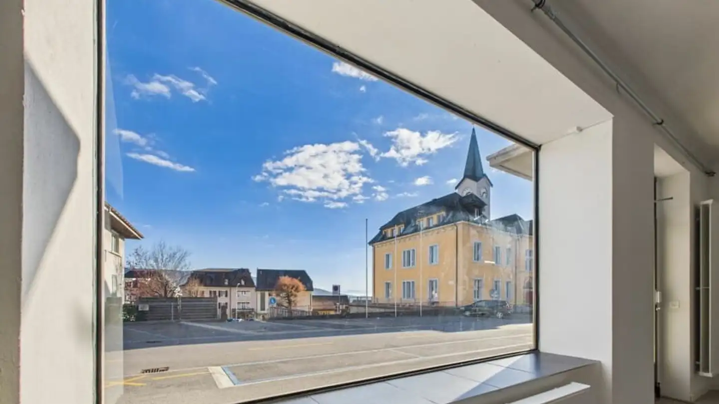 Commercial à louer - Rue De L'epervier 17, 2053 Cernier