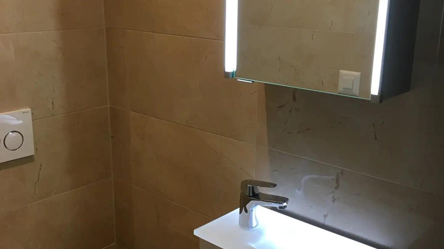 Appartement à louer - Le Lat 27, 1483 Vesin - Photo 4