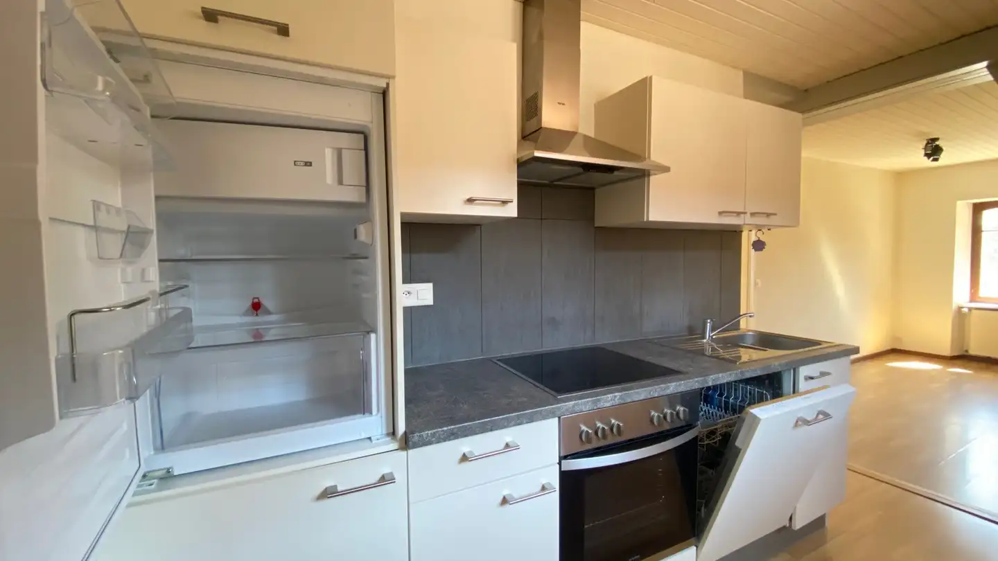 Appartement à louer - Avenue Du Midi 35, 1820 Territet - Photo 4