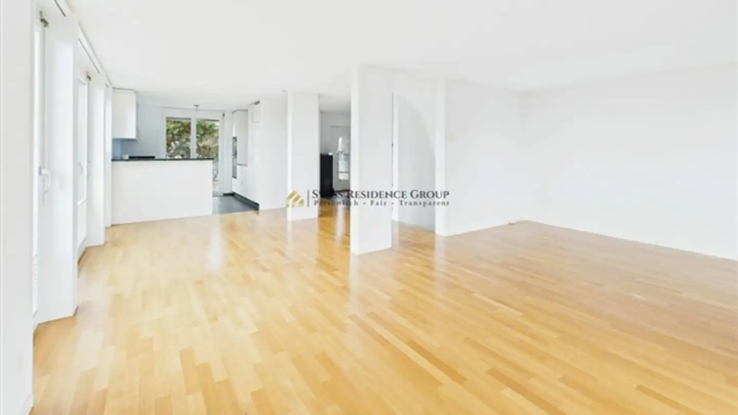 Row house for rent - 8124 Maur - Photo 2