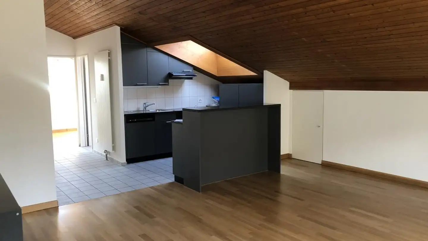 Dachgeschosswohnung mieten - Langegasse 37, 4104 Oberwil BL - Foto 4