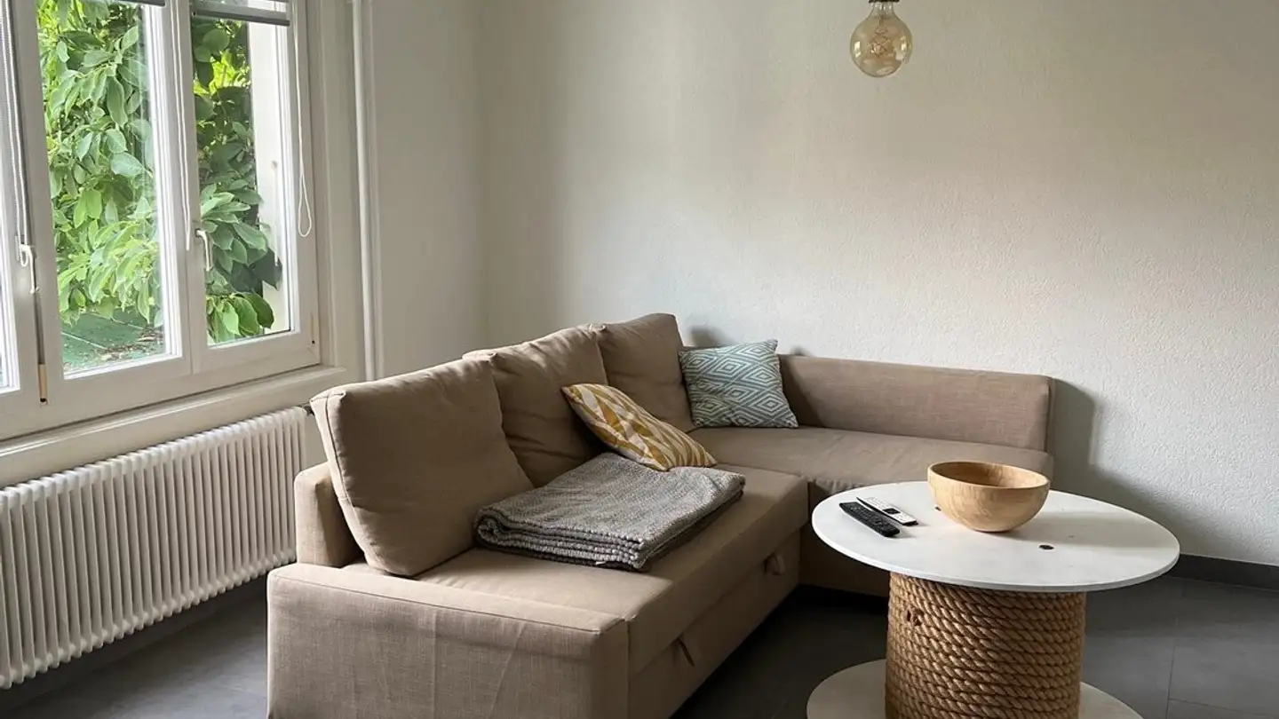 Appartamento in affitto - 2013 Colombier NE - Photo 2