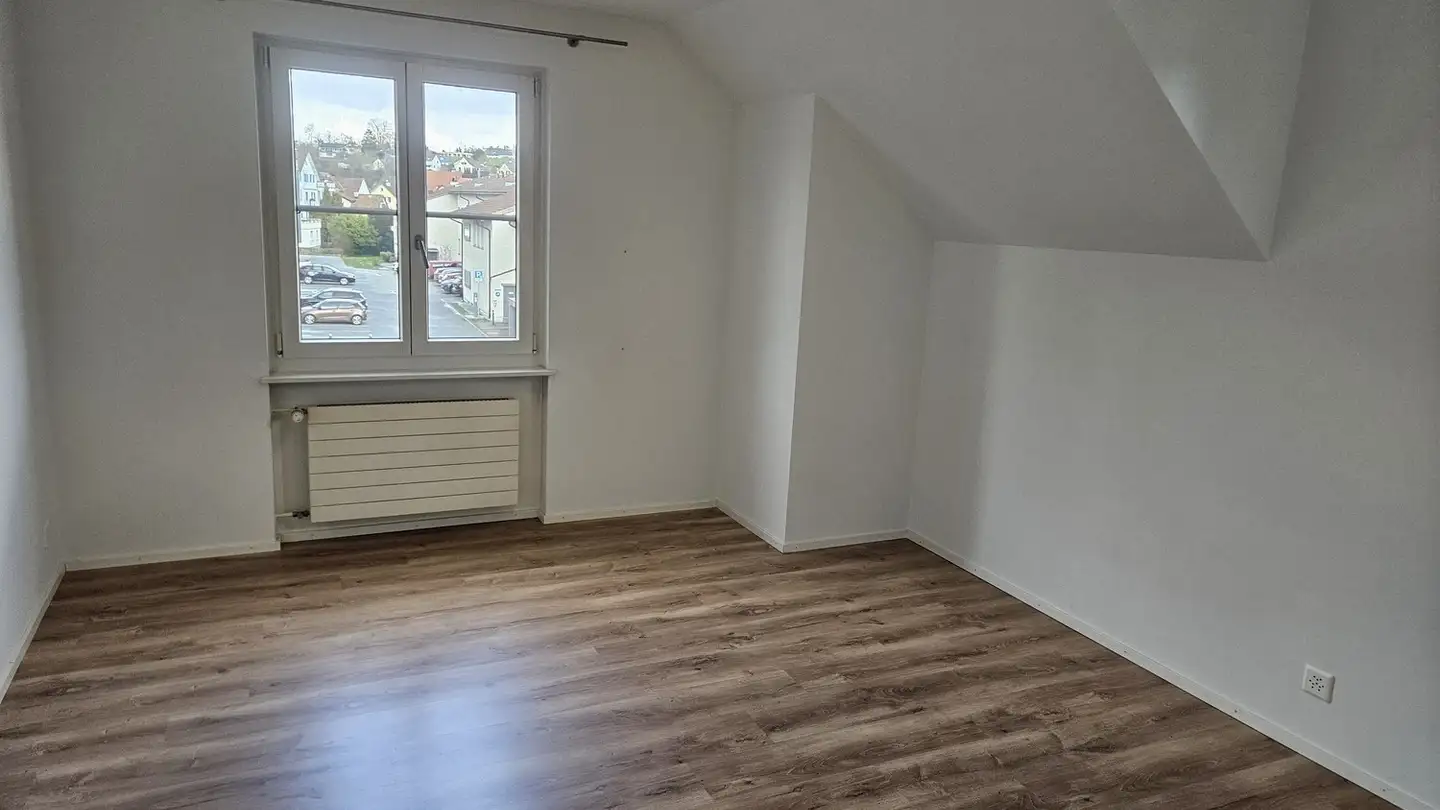 Apartment for rent - Zürichstrasse 6, 8134 Adliswil - Photo 3