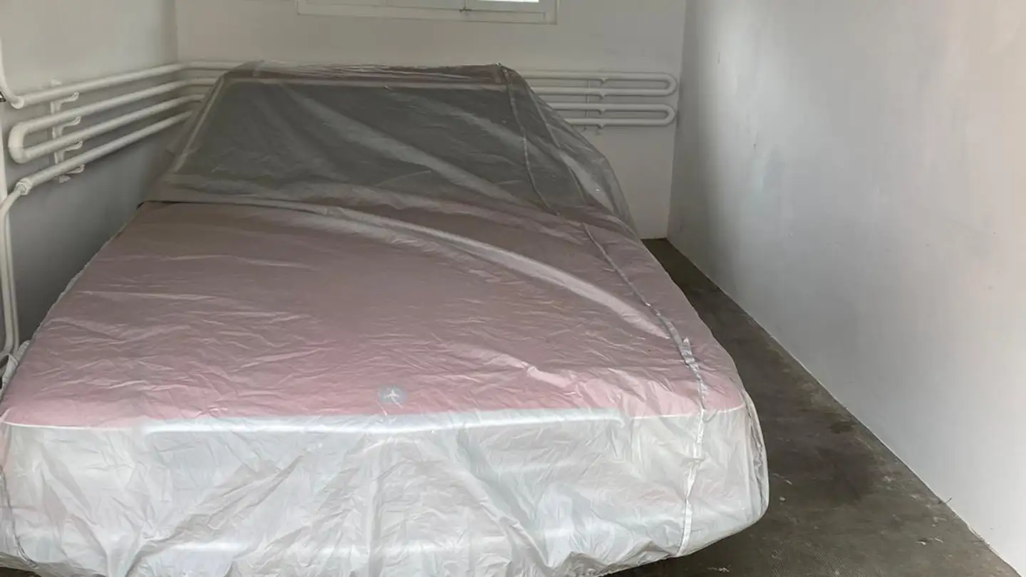 Single garage for rent - Rue Des Jonchères 14, 2610 St-Imier - Photo 2