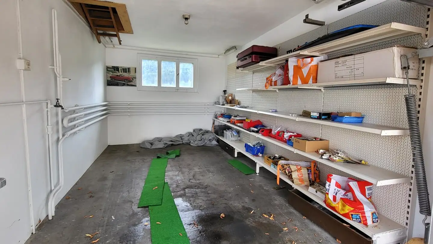 Single garage for rent - Rue Des Jonchères 14, 2610 St-Imier - Photo 3