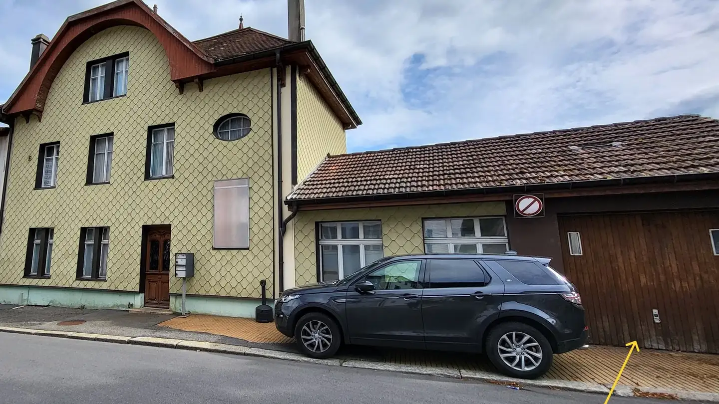 Single garage for rent - Rue Des Jonchères 14, 2610 St-Imier - Photo 4