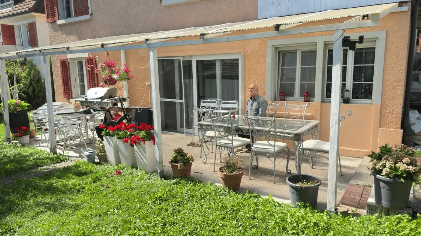Single house for rent - Kleinbühlstrasse, 8052 Zürich - Photo 3