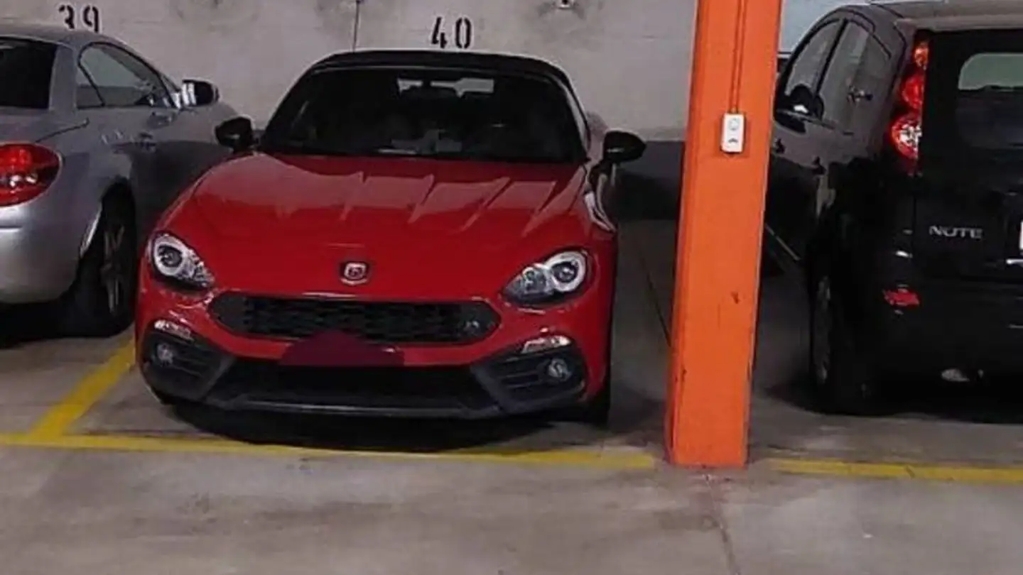 Parcheggio sotterraneo in affitto - In Der Breiti, 8047 Zürich